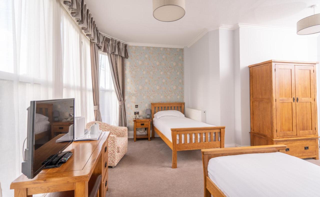 Lauriston Hotel Уестън сюпър Меър Екстериор снимка