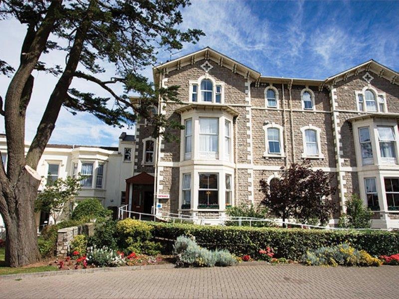Lauriston Hotel Уестън сюпър Меър Екстериор снимка