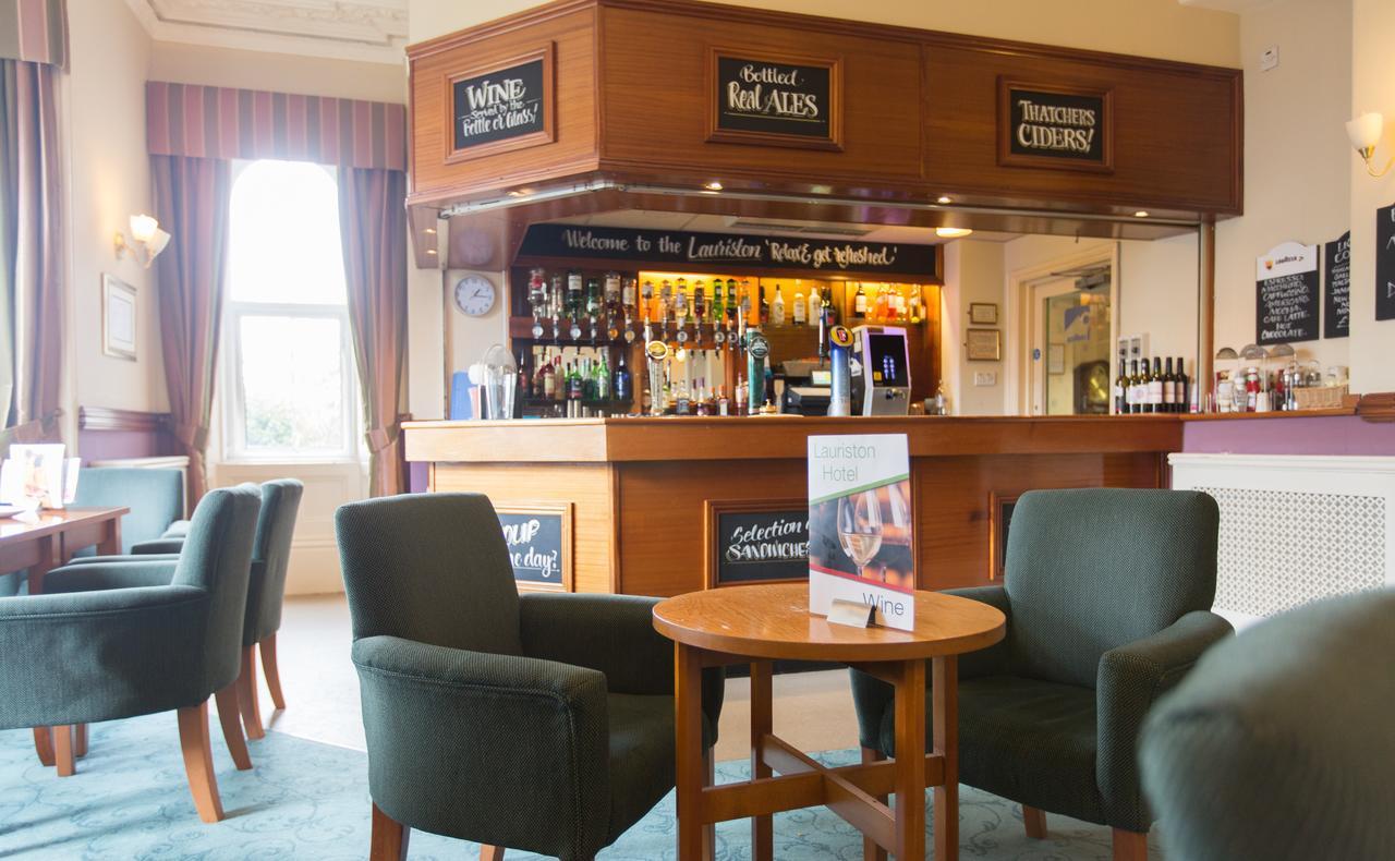 Lauriston Hotel Уестън сюпър Меър Екстериор снимка